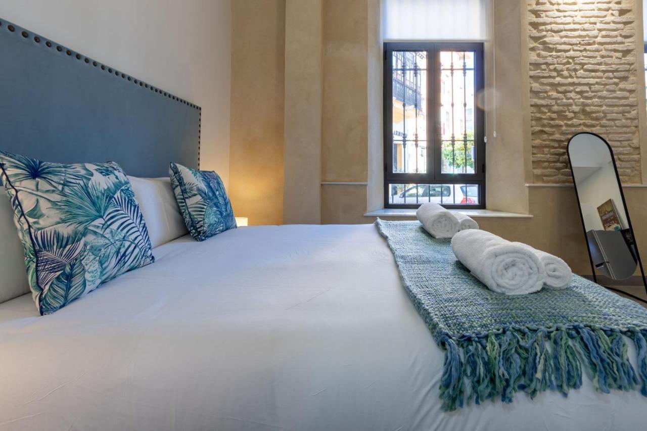 Nine O Clock San Agustin Apartment Seville Ngoại thất bức ảnh